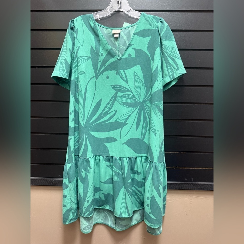 A New Day Green Tropical Leaf Print Dress | Short Sleeve | Size M